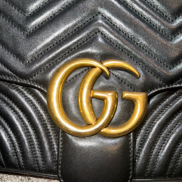 GUCCI GG MARMONT MEDIUM SHOULDER BAG - Picture 4 of 6